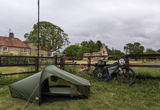 PXL 20250526 163223466